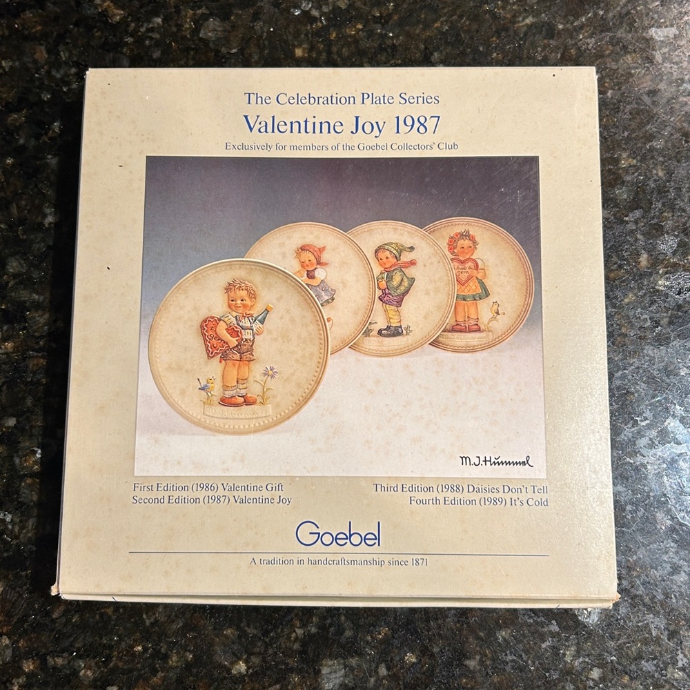 Goebel Celebration Plate Series Valentine Joy 1987